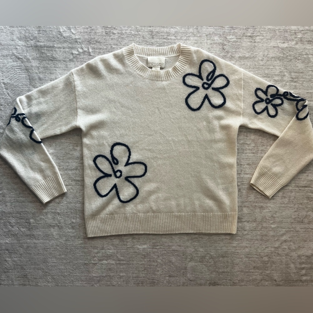 Cynthia Rowley 100% Cashmere Floral Design
Crewneck Sweater Women M Cream